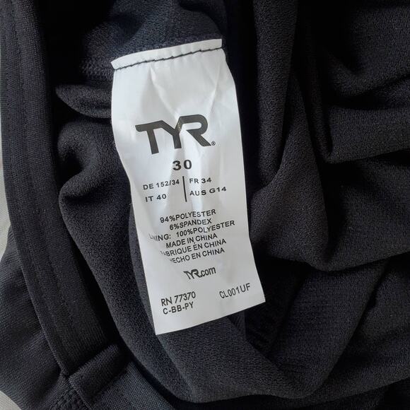 NWT TYR Durafast Elite Solid Diamondback Size 30 (XS) Black - Picture 7 of 7